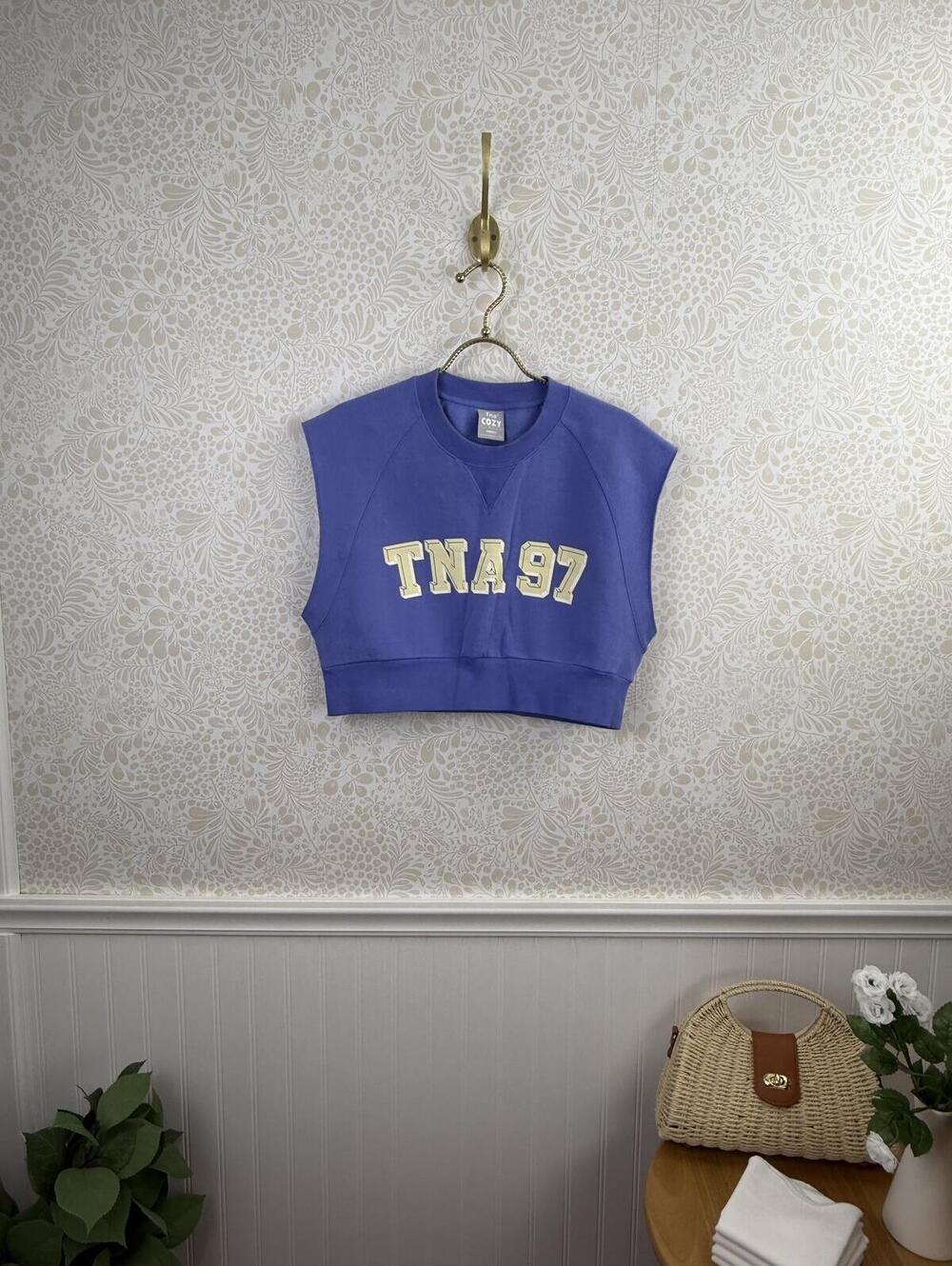 TNA by Aritzia Cozy Fleece Purple Sleeveless Crop Sweatshirt - Size - Medium